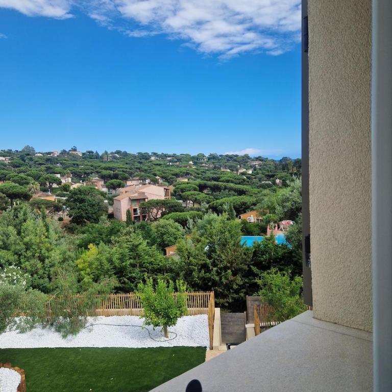 Appartement 6 personnes, grande terrasse vue mer et balnéo - Apartamento de 3 dormitorios - 8