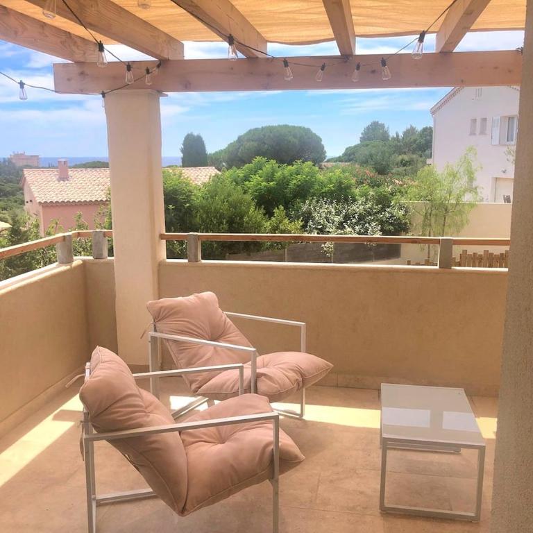 Appartement 6 personnes, grande terrasse vue mer et balnéo - Apartamento de 3 dormitorios - 9