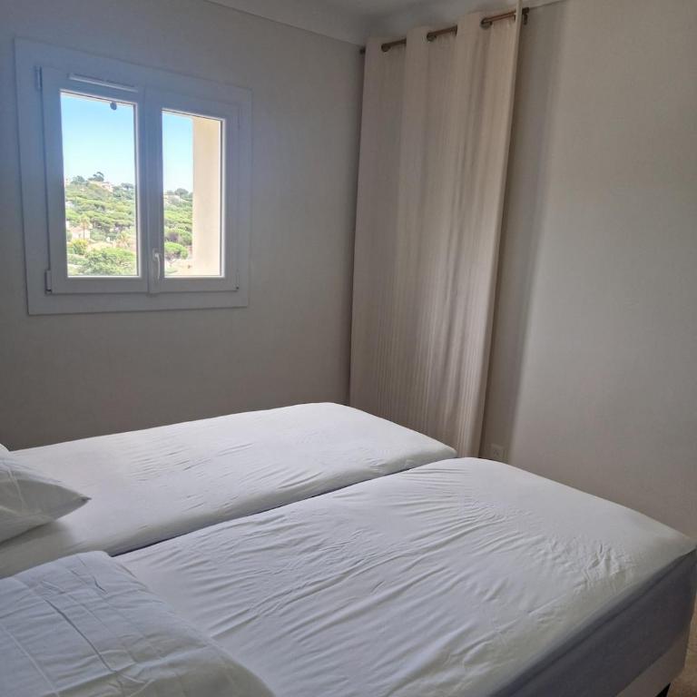 Appartement 6 personnes, grande terrasse vue mer et balnéo - Apartamento de 3 dormitorios - 24