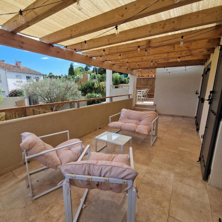 Appartement 6 personnes, grande terrasse vue mer et balnéo - Apartamento de 3 dormitorios - 28