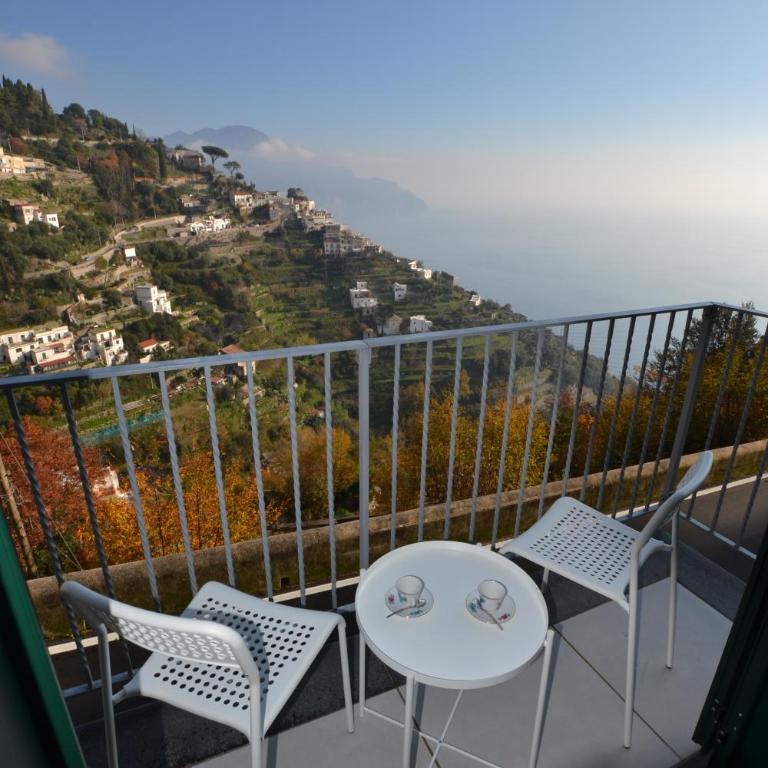 Amalfi Montemare Rooms - Camera Matrimoniale con Balcone (3 Adulti) - 1