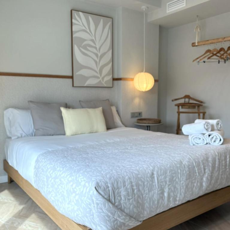 Montroig 5 hotel boutique - Apartamento Deluxe de 2 dormitorios con balcón - 10