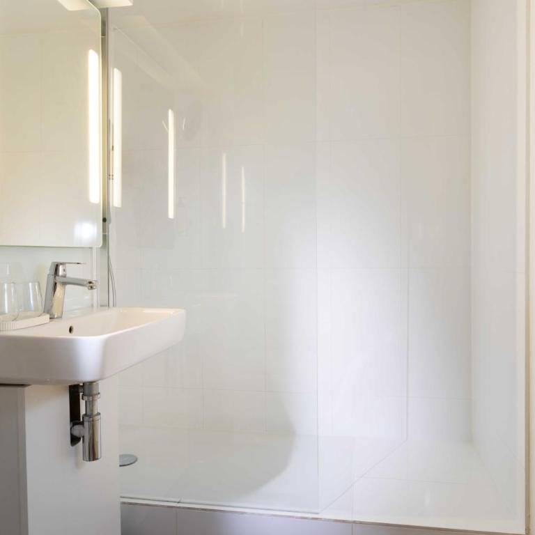 Hôtel Be Onrii - Studio Familial - 9