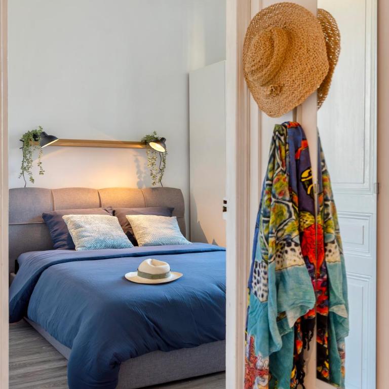 Le Garibaldi 2 - OFFRE SPÉCIALE LANCEMENT - Idéal Couple en Quête d'un Pied à Terre Confort - Animaux Acceptés - 5min à pied du Port - CENTRE VILLE - Commerces - Plage 10min en voiture - WIFI HD - One-Bedroom Superior Apartment - 14