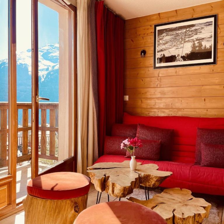 Appt Snowfront Aussois 6 People Le Marmotton - Two-Bedroom Apartment with Mountain View - 1
