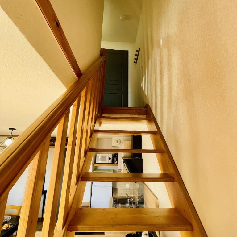 Appt Snowfront Aussois 6 People Le Marmotton - Two-Bedroom Apartment with Mountain View - 15
