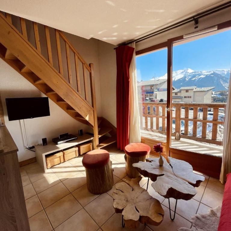 Appt Snowfront Aussois 6 People Le Marmotton - Two-Bedroom Apartment with Mountain View - 17
