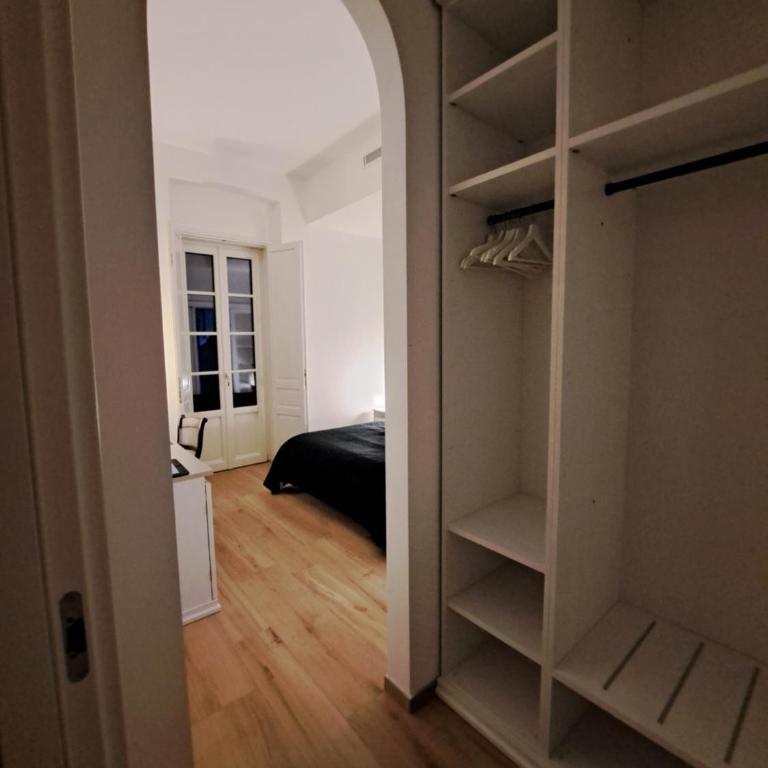 Antica Dimora Petito Luxury - Double Room with Balcony - 17