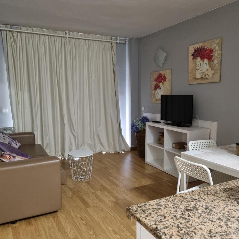 RESIDENCIAL MICHELANGELO - One-Bedroom Apartment - 4
