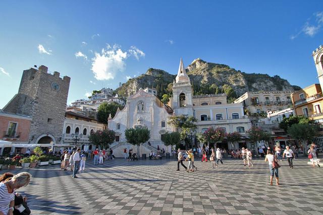 Luxury Apartment Federica N 1 Centro Storico di Taormina - Deluxe Apartment - 75