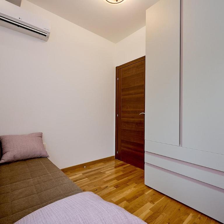 MonteDreams, Sea View apartment, Pool, Gym, SPA - Apartman sa 2 Spavaće Sobe, Balkonom i Pogledom na More - 11