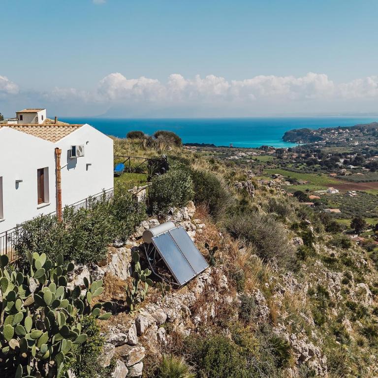 Panoramic Villa with private Pool near Scopello - Three-Bedroom Villa - 57