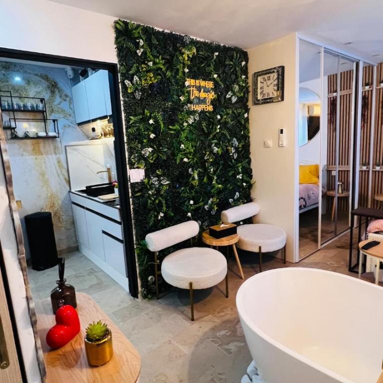 CASA LOVE Suite Cannes avec baignoire, piscine - Apartamento de 1 dormitorio - 5