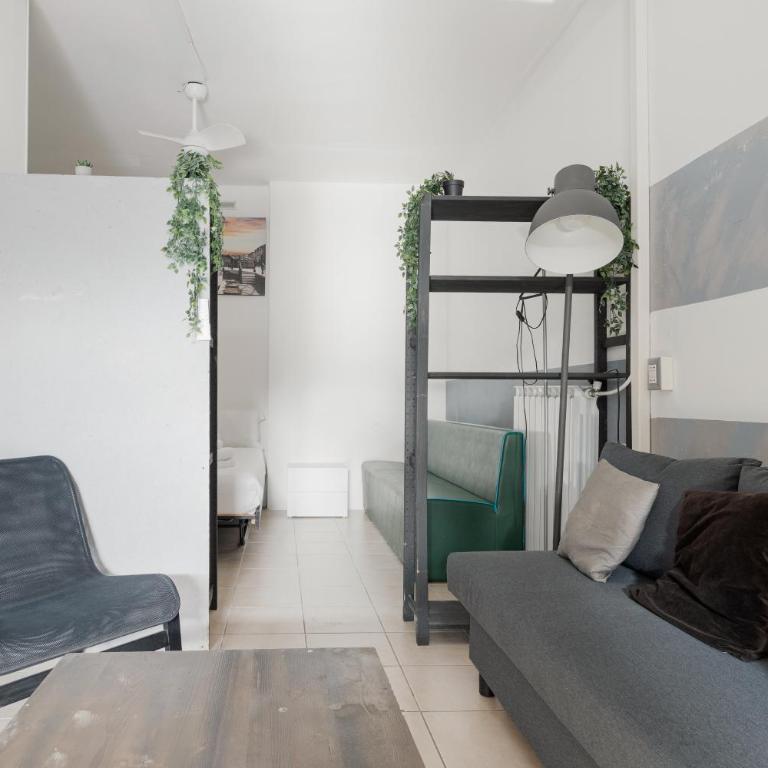 GuestHost - Modern Loft X4 Milano Navigli - Loft - 1