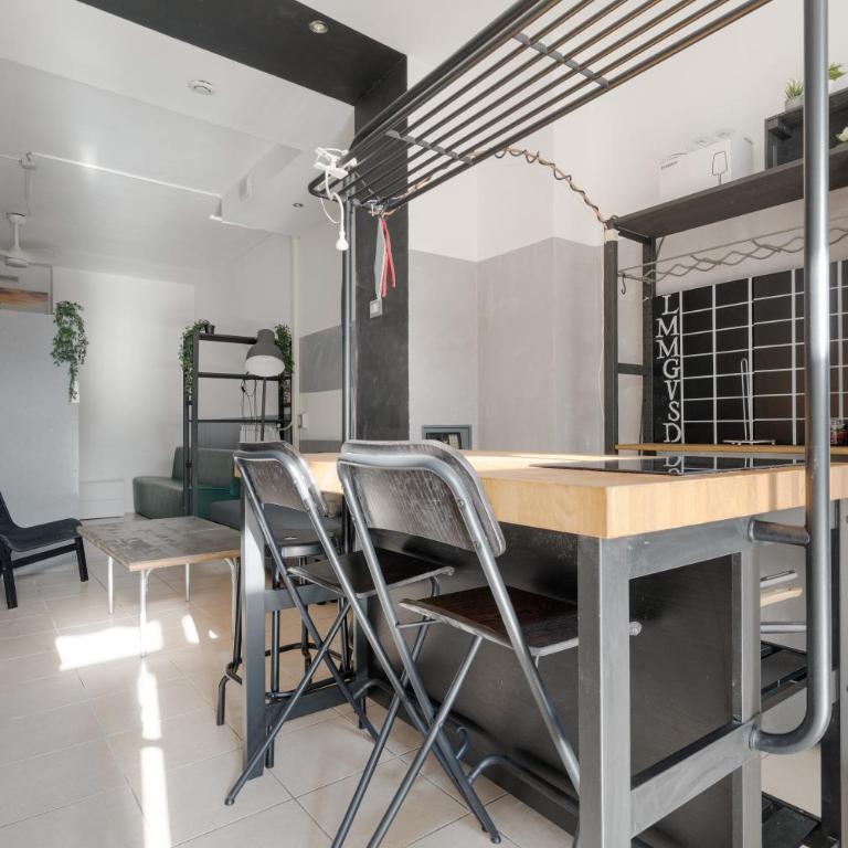 GuestHost - Modern Loft X4 Milano Navigli - Loft - 2