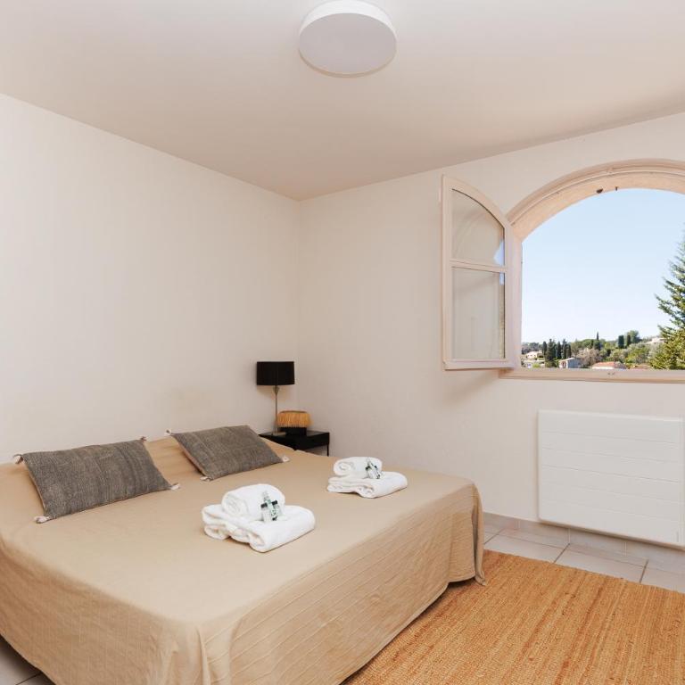 Une parenthèse campagne chic au cœur de la nature - Maison 5 Chambres - 28
