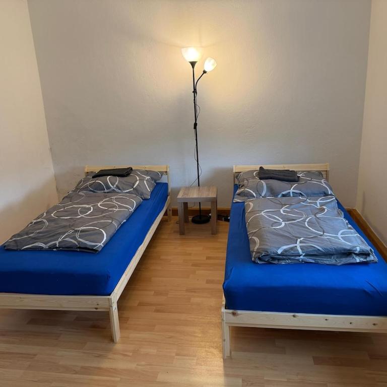 Monteurwohnung - Gemütliche Stadtwohnung im Grünen - Apartamento de 2 dormitorios - 11
