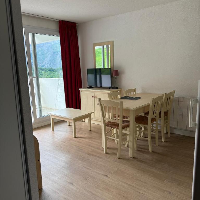 2 Chambres Vue Vallée Centre Station 1600 - Apartamento de 2 dormitorios - 1