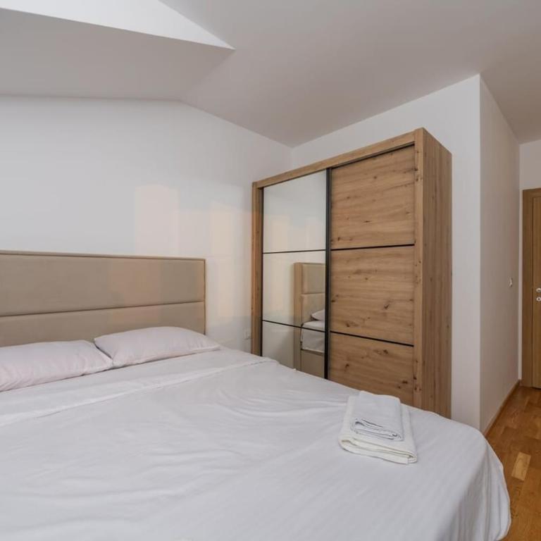 Lana - Apartman sa 2 Spavaće Sobe - 7
