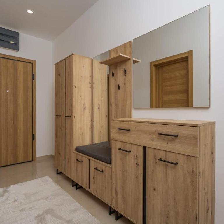 Lana - Apartman sa 2 Spavaće Sobe - 13