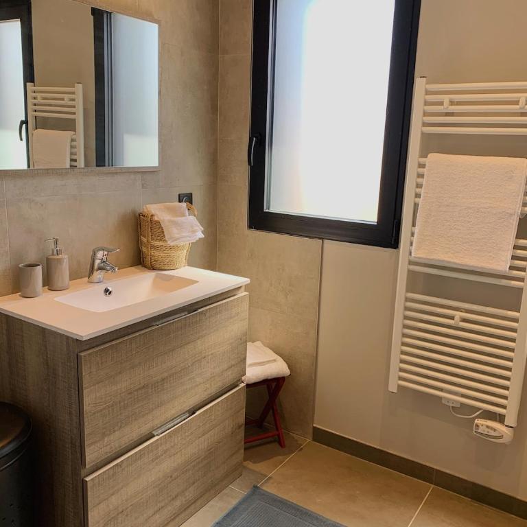 VILLA DAUSSY - 3 CHAMBRES - Proche Centre - Casa con 3 Camere da Letto - 5
