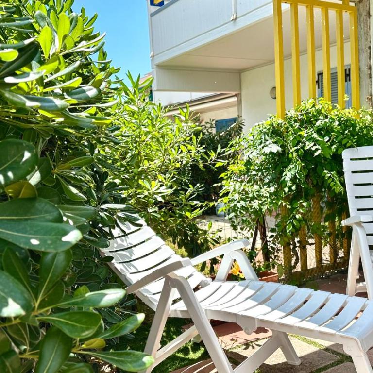 M341 - Marcelli, Trilocale con giardino a due passi dal mare - Two-Bedroom Apartment - 12