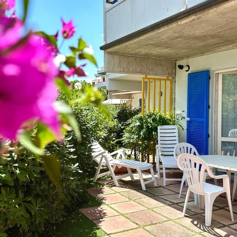 M341 - Marcelli, Trilocale con giardino a due passi dal mare - Two-Bedroom Apartment - 17