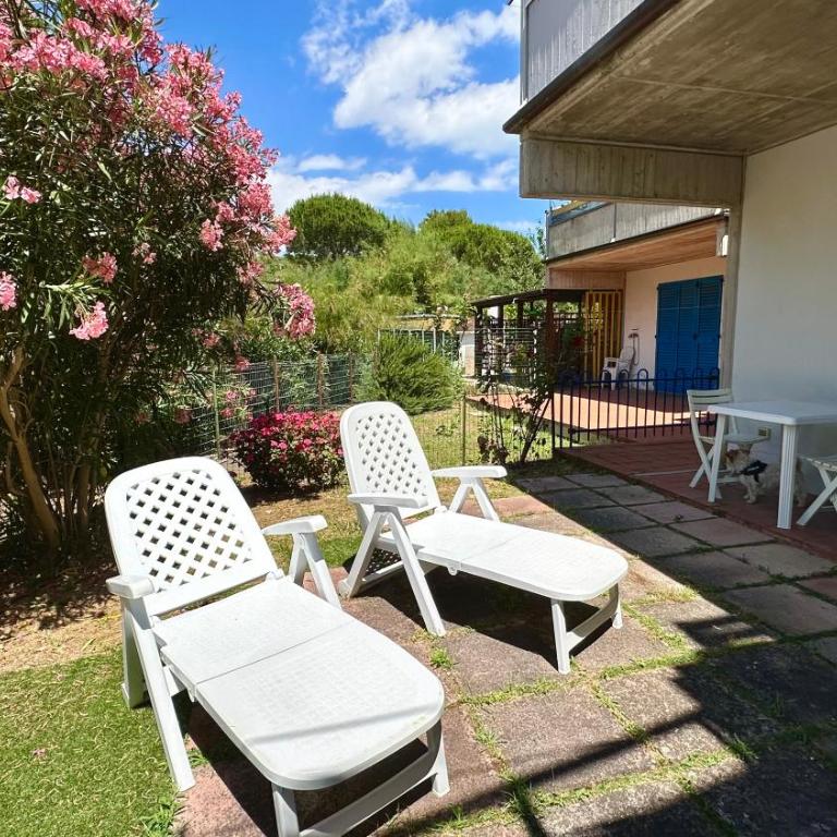 M341 - Marcelli, Trilocale con giardino a due passi dal mare - Two-Bedroom Apartment - 30