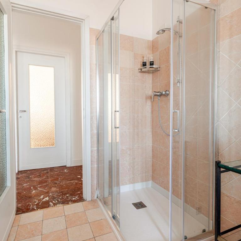 Casa Bra-Z 10m da Arena Verona e Stazione Porta Nuova - 7Px - Appartamento Superior con 2 Camere da Letto - 18