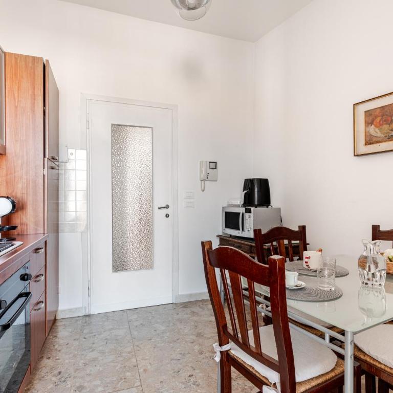 Casa Bra-Z 10m da Arena Verona e Stazione Porta Nuova - 7Px - Appartamento Superior con 2 Camere da Letto - 21