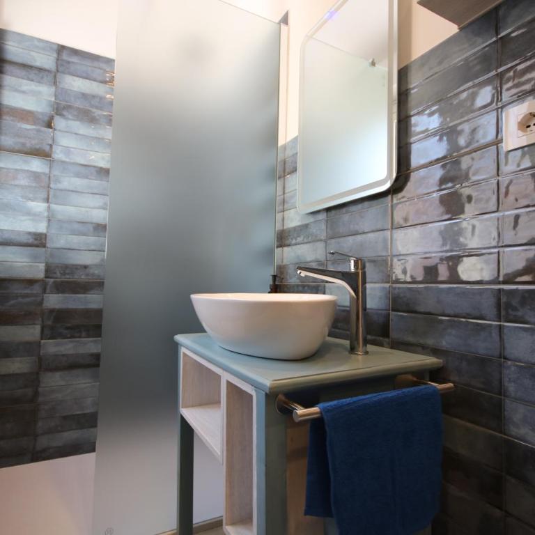 Residenza Savelli - Double Room with Balcony - 4