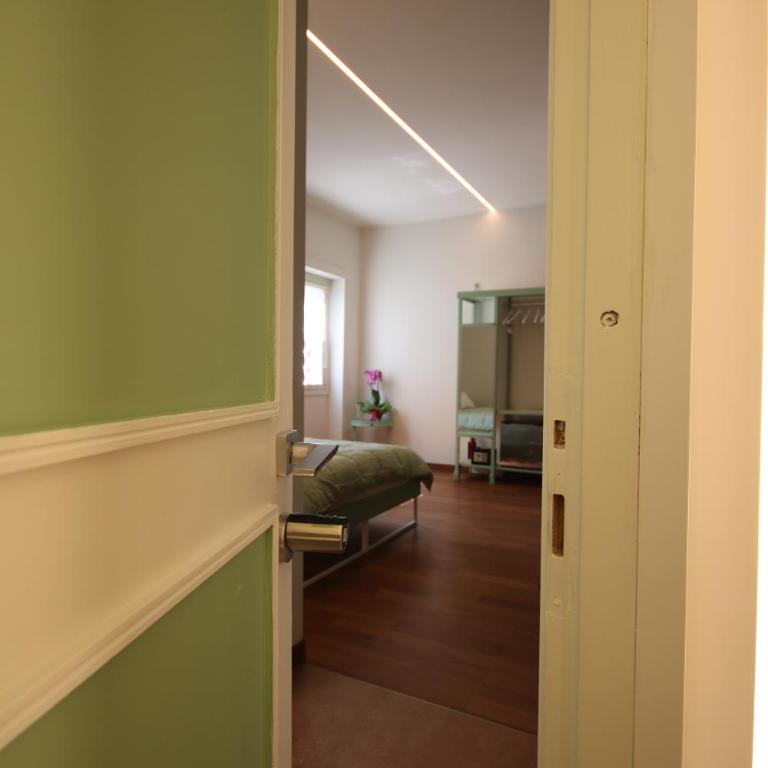 Residenza Savelli - Double Room with Private Bathroom - 9