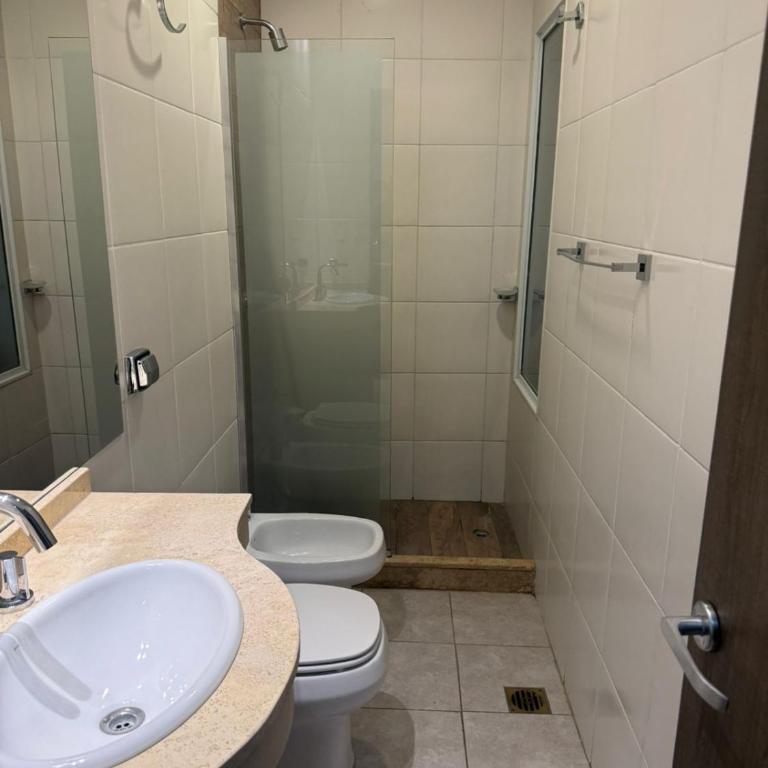 Hotel Veladero - Habitación Triple con baño privado - 9