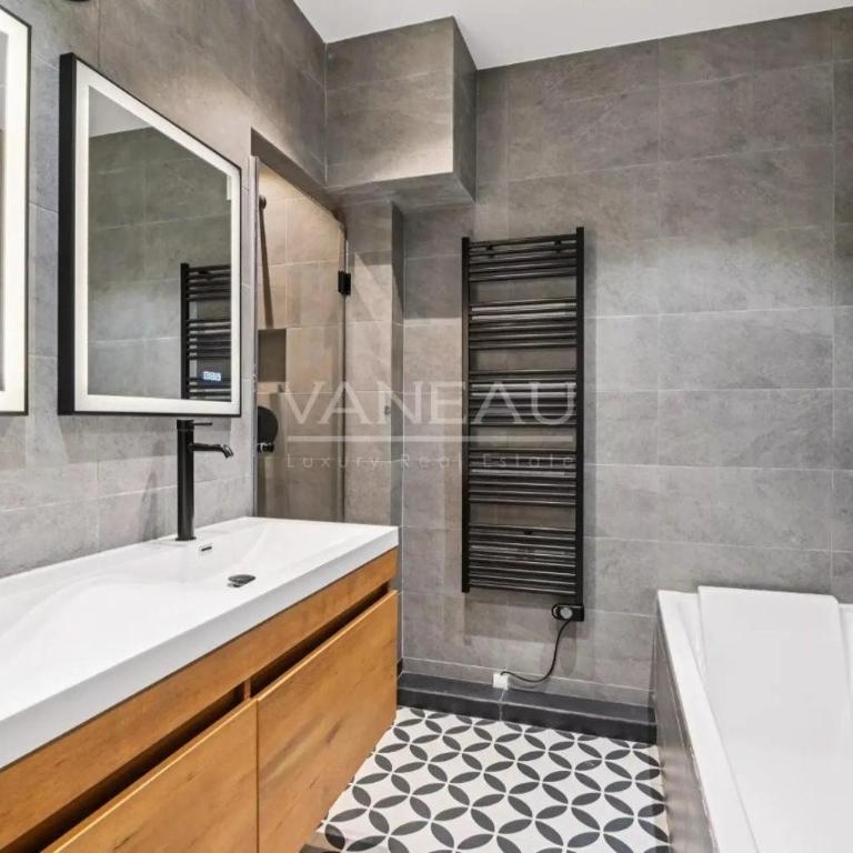 Deluxe 155m2 3BR-8PAX Seine view, Pont Mirabeau - Pleyel grand piano - Appartement 3 Chambres avec Vue sur l'Eau - 16