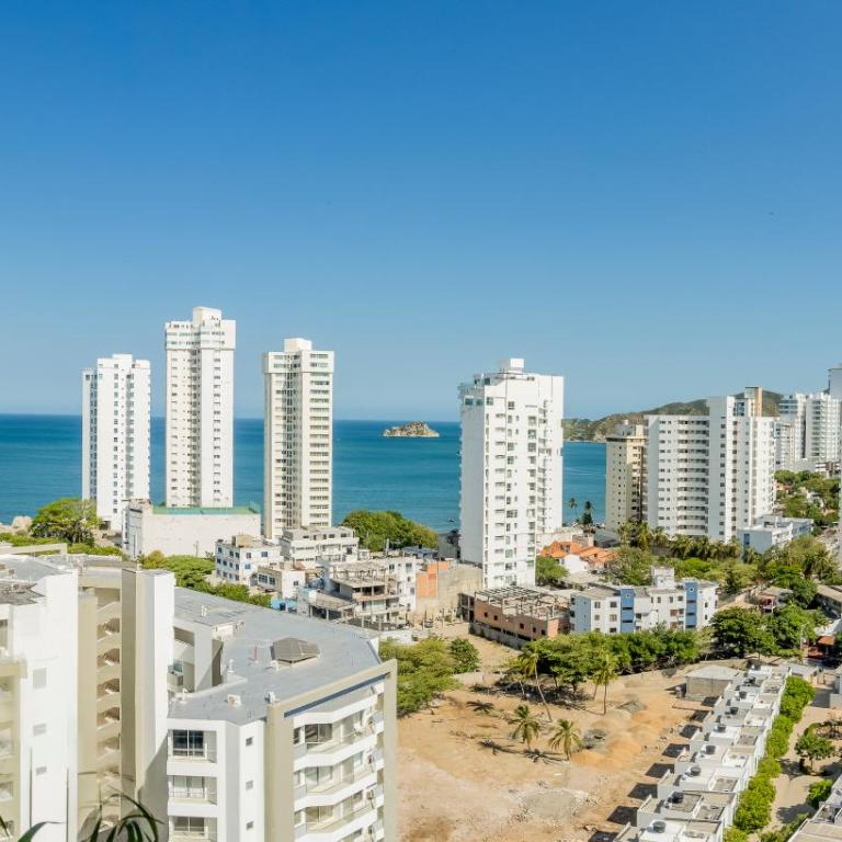 Hermoso y Comodo Apartamento en Playa Salguero, Rodadero - Apartamento con 3 dormitorios - Frente al océano - 17