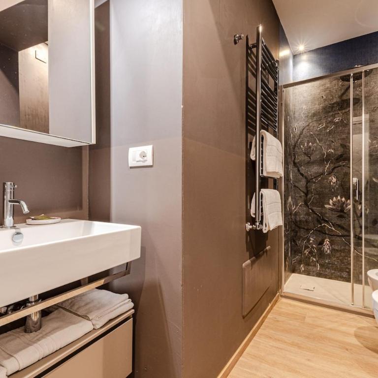 Affitti Brevi Siena - Spazioso appartamento di lusso, con 4 camere e 4 bagni in centro - One-Bedroom Apartment - 41