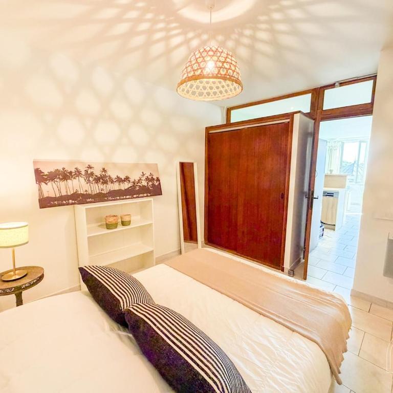 Charmant T2 sur le port de Sanary - vue mer - Apartment mit 1 Schlafzimmer - 2