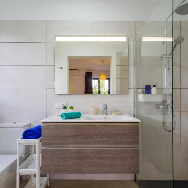 Villa Seasol 1 by Villa Plus - Villa - 16
