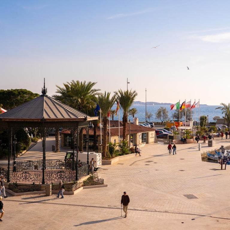 Charmant T2 sur le port de Sanary - vue mer - Apartment mit 1 Schlafzimmer - 8