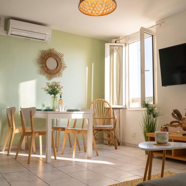 Charmant T2 sur le port de Sanary - vue mer - Apartment mit 1 Schlafzimmer - 20