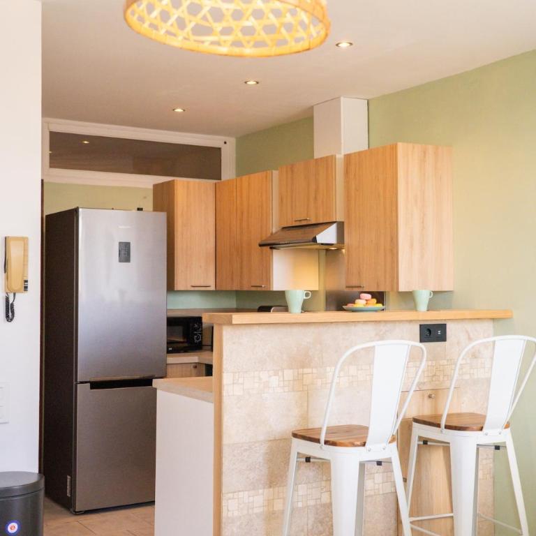 Charmant T2 sur le port de Sanary - vue mer - Apartment mit 1 Schlafzimmer - 21