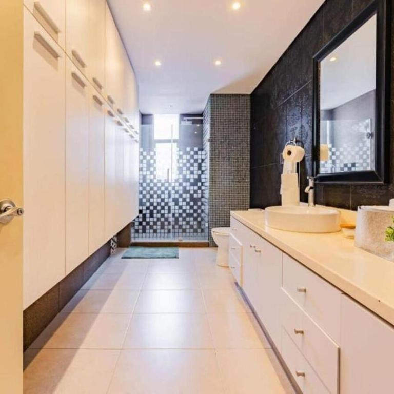 Family friendly Roma Condo 247 Security Parking - Apartamento de 2 dormitorios - 43