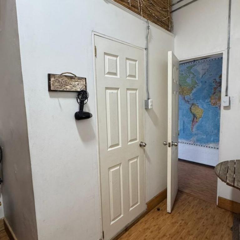 Aotea Backpacker Hostel - Twin Room - 4