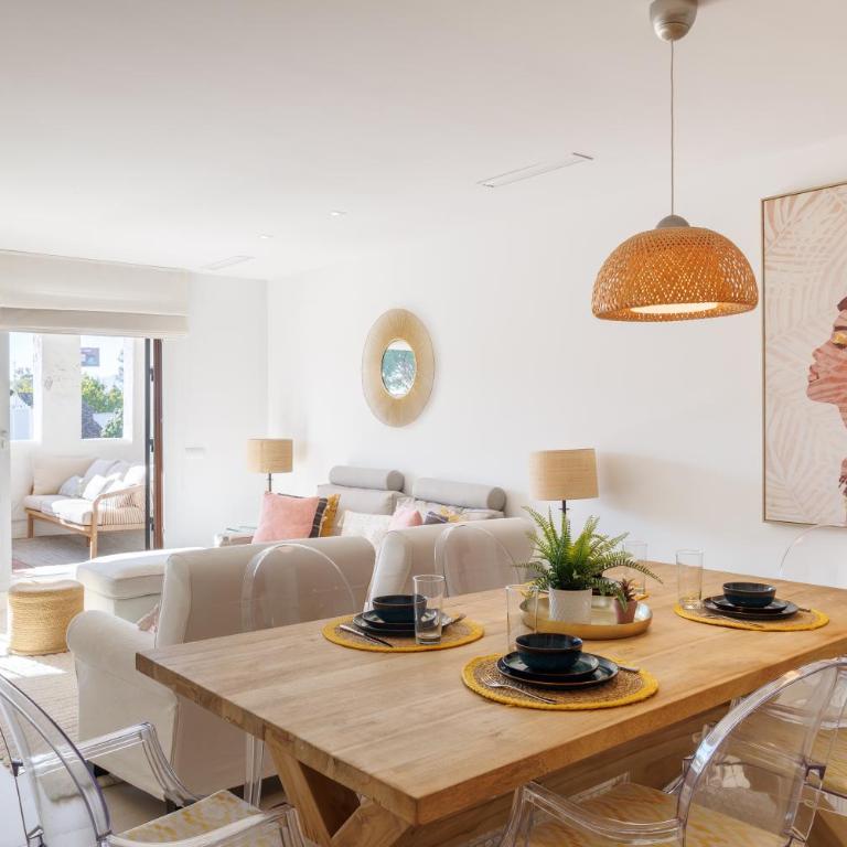 MARBELLA BANUS SUITES - Villa Marina Banús Beach Apartment - Apartment with Pool View - 21