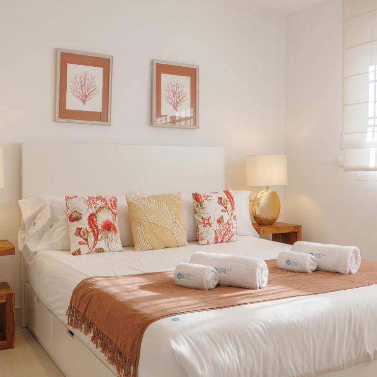 MARBELLA BANUS SUITES - Villa Marina Banús Beach Apartment - Apartment with Pool View - 30