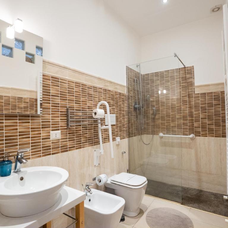 Casa Alcalà Deluxe - Superior Three-Bedroom Apartment - 31