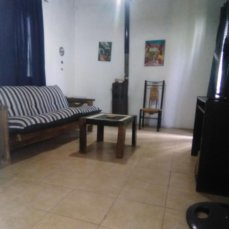 Mendoza Junín aceptamos tarjetas - Casa con 1 dormitorio - 8
