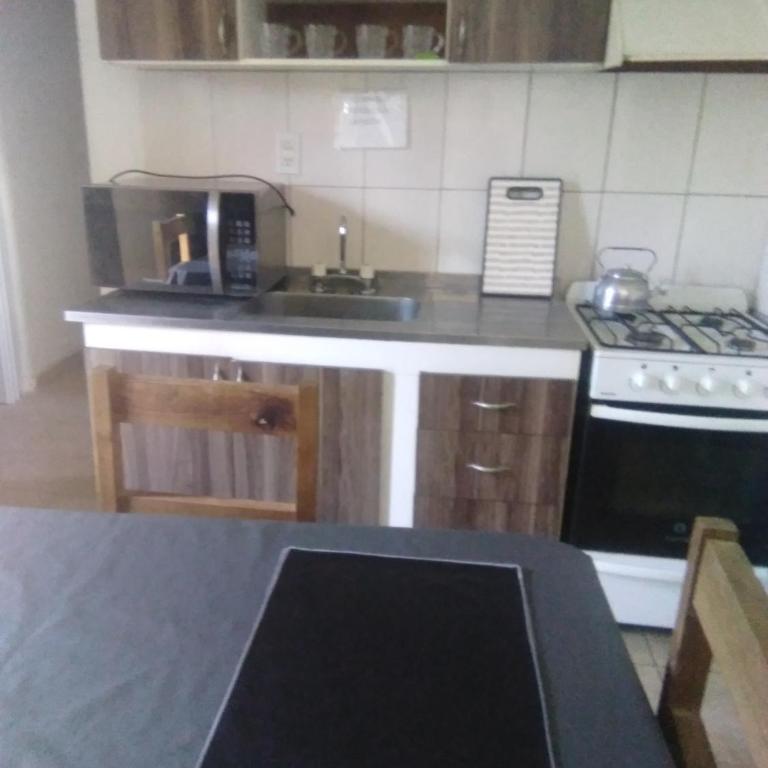 Mendoza Junín aceptamos tarjetas - Casa con 1 dormitorio - 15