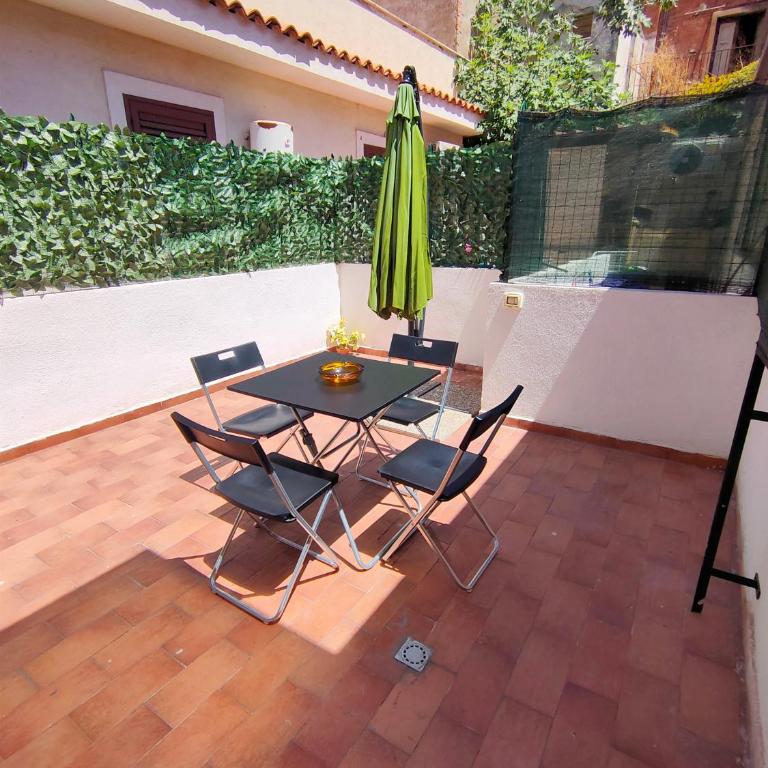 Valle d'Amuri House A house in the heart of Catania - Two-Bedroom House - 1