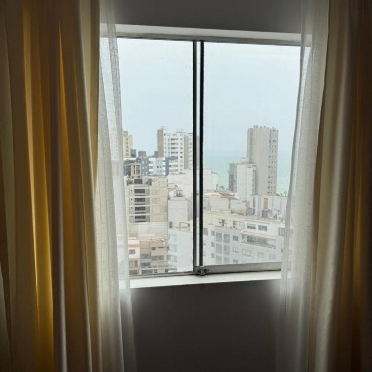 Beautiful apartment - Three-Bedroom Apartment - 10